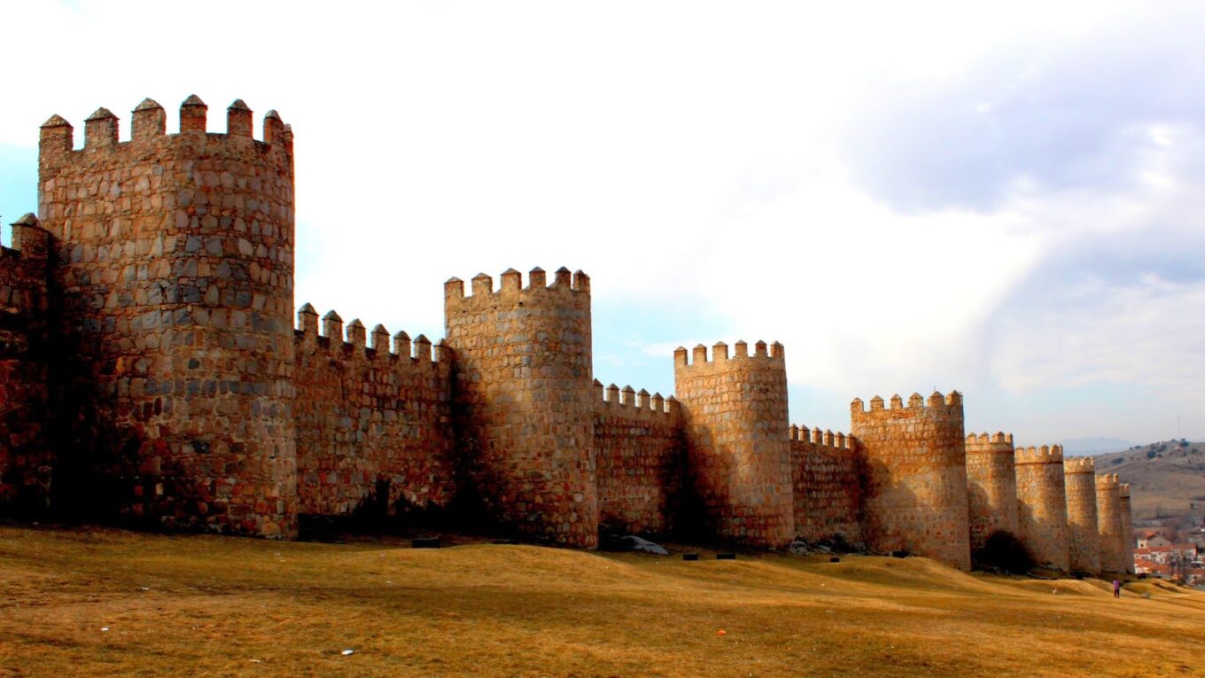 Historia de las murallas de Ávila