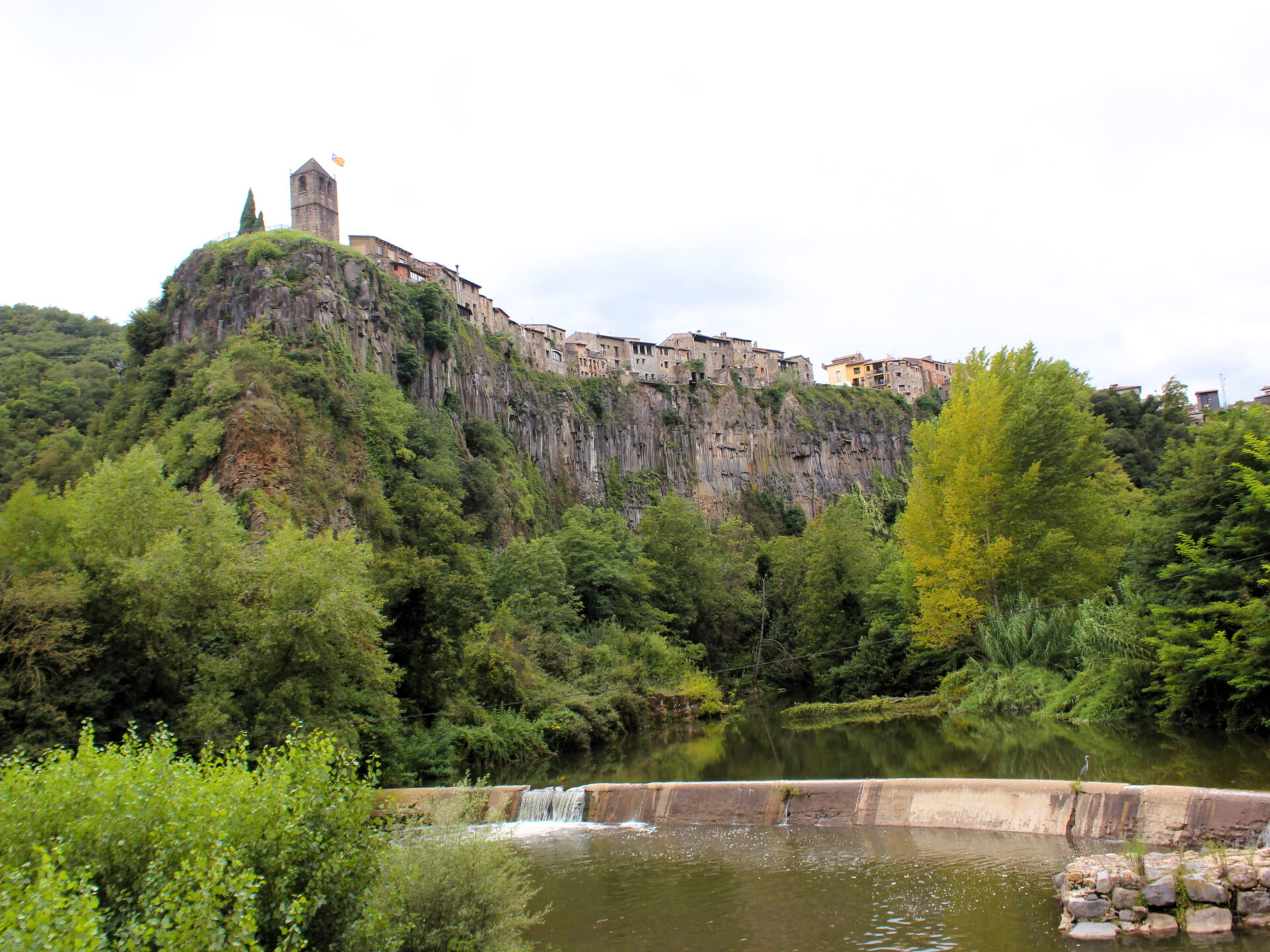 Los pueblos más bonitos de La Garrotxa: Castelfollit de la Roca