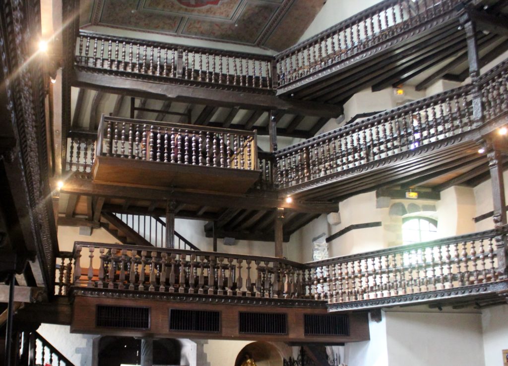 Balcones de la iglesia de San Esteban