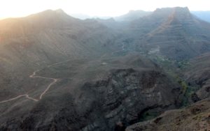 Ruta en coche por Gran Canaria Barranco de Fataga. Gran Canaria