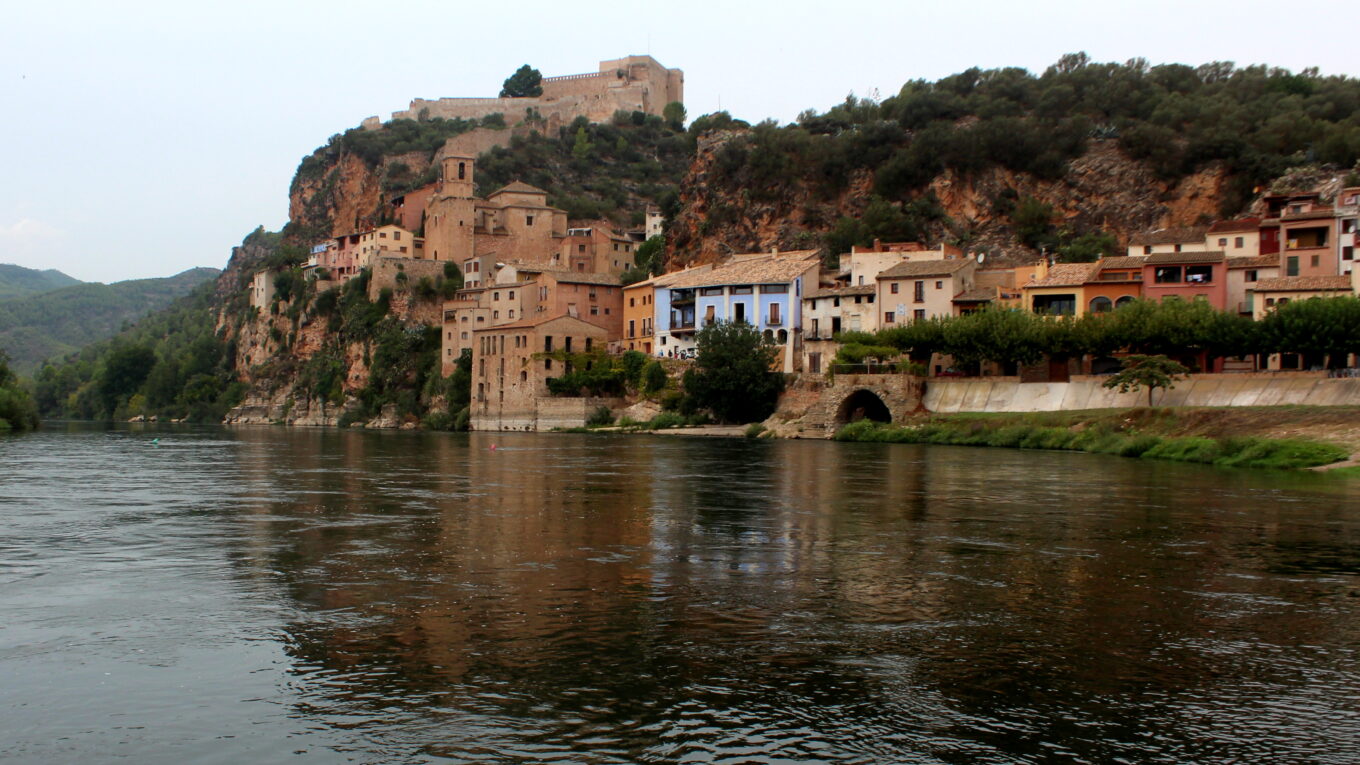 Río Ebro y Miravet