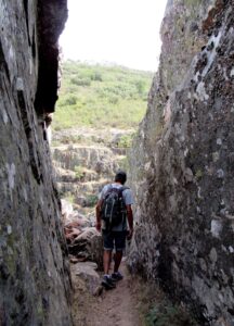 Ruta por la Garganta de las Lanchas Canchales en la Garganta de las Lanchas