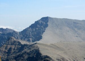 Vistas desde la cumbre del Veleta Mulhacén desde la cumbre del Veleta