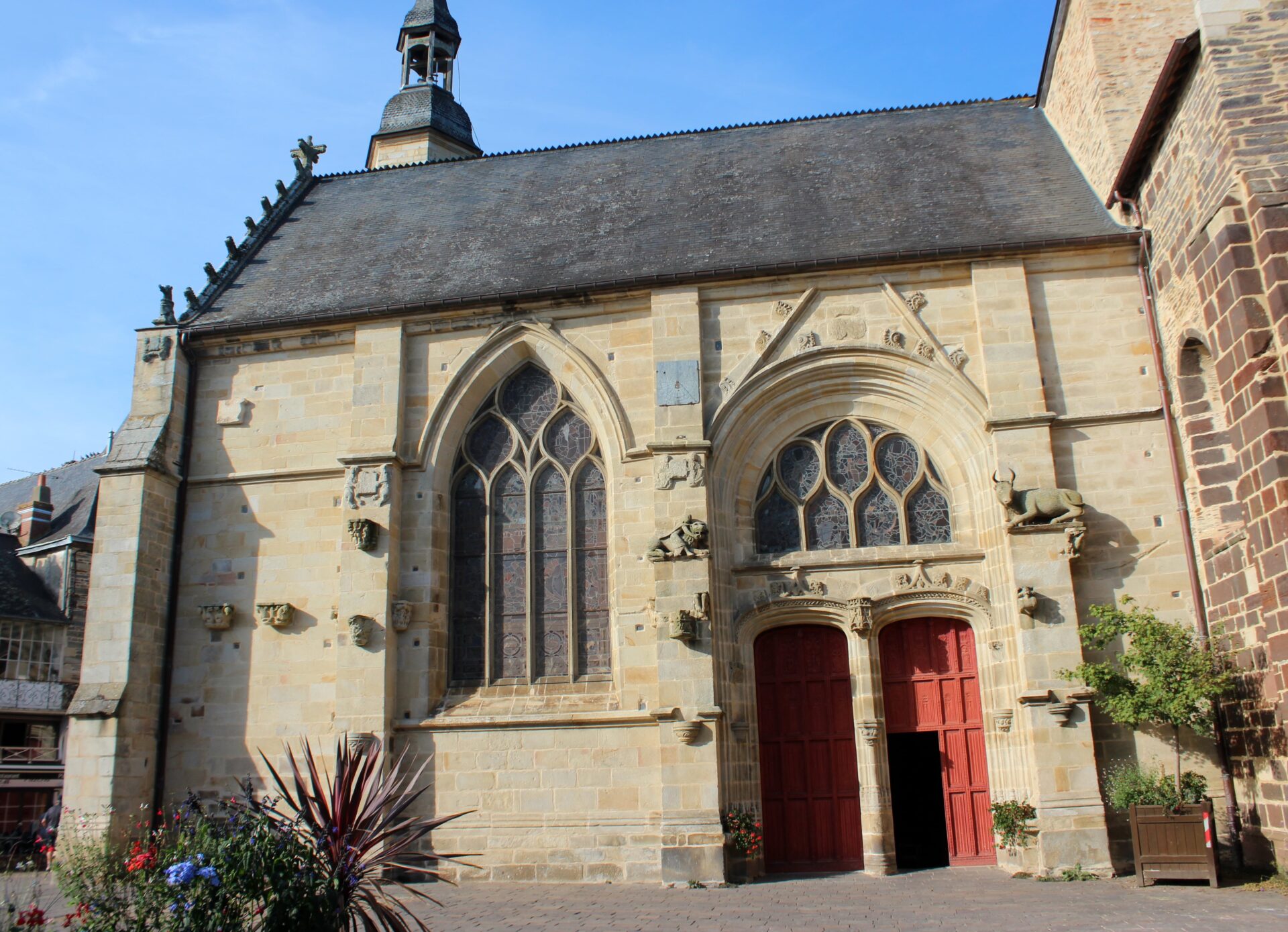 Iglesia de Saint-Gilles en Malestroit