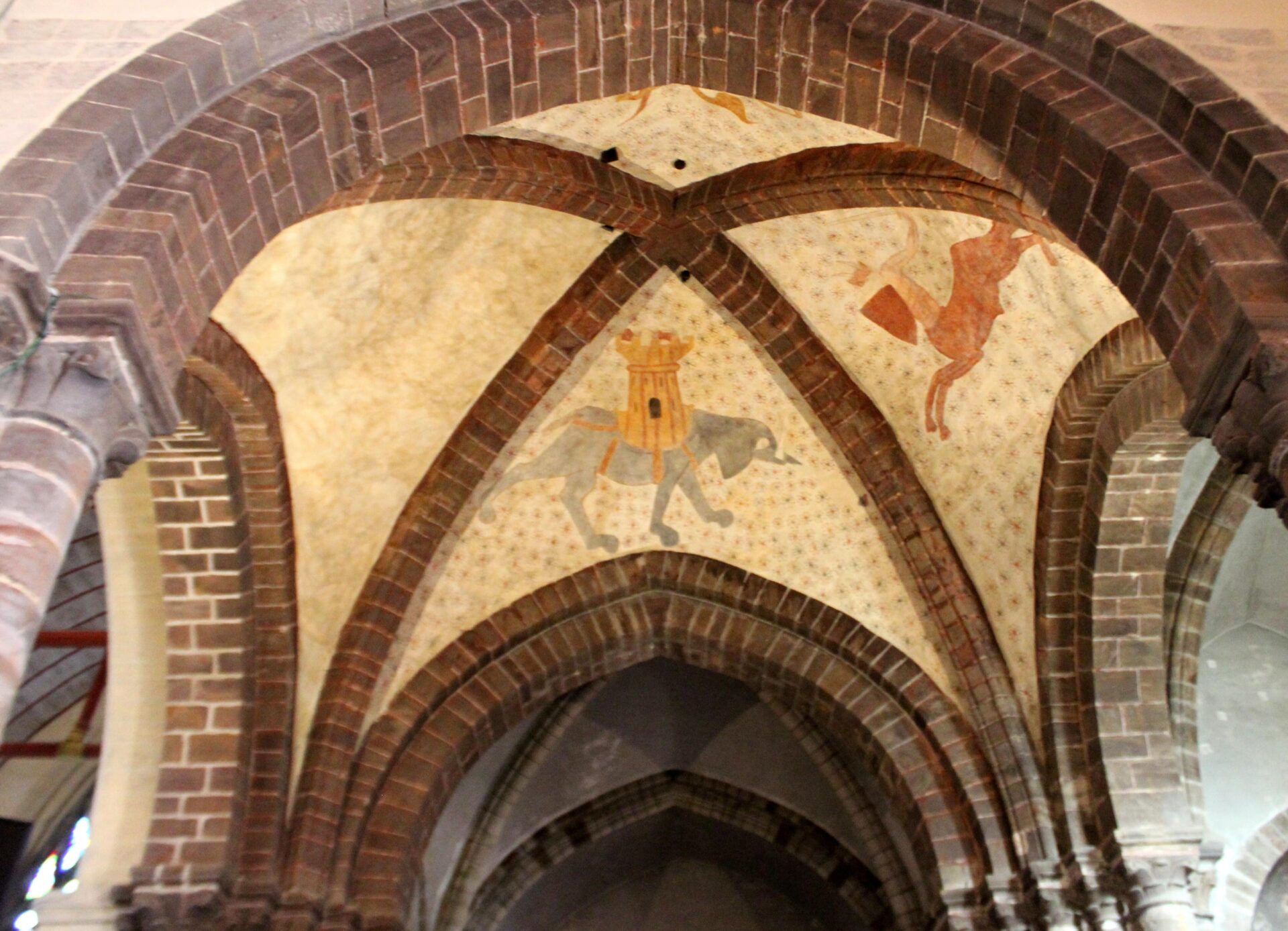 Interior de la iglesia de Saint Gilles en Malestroit