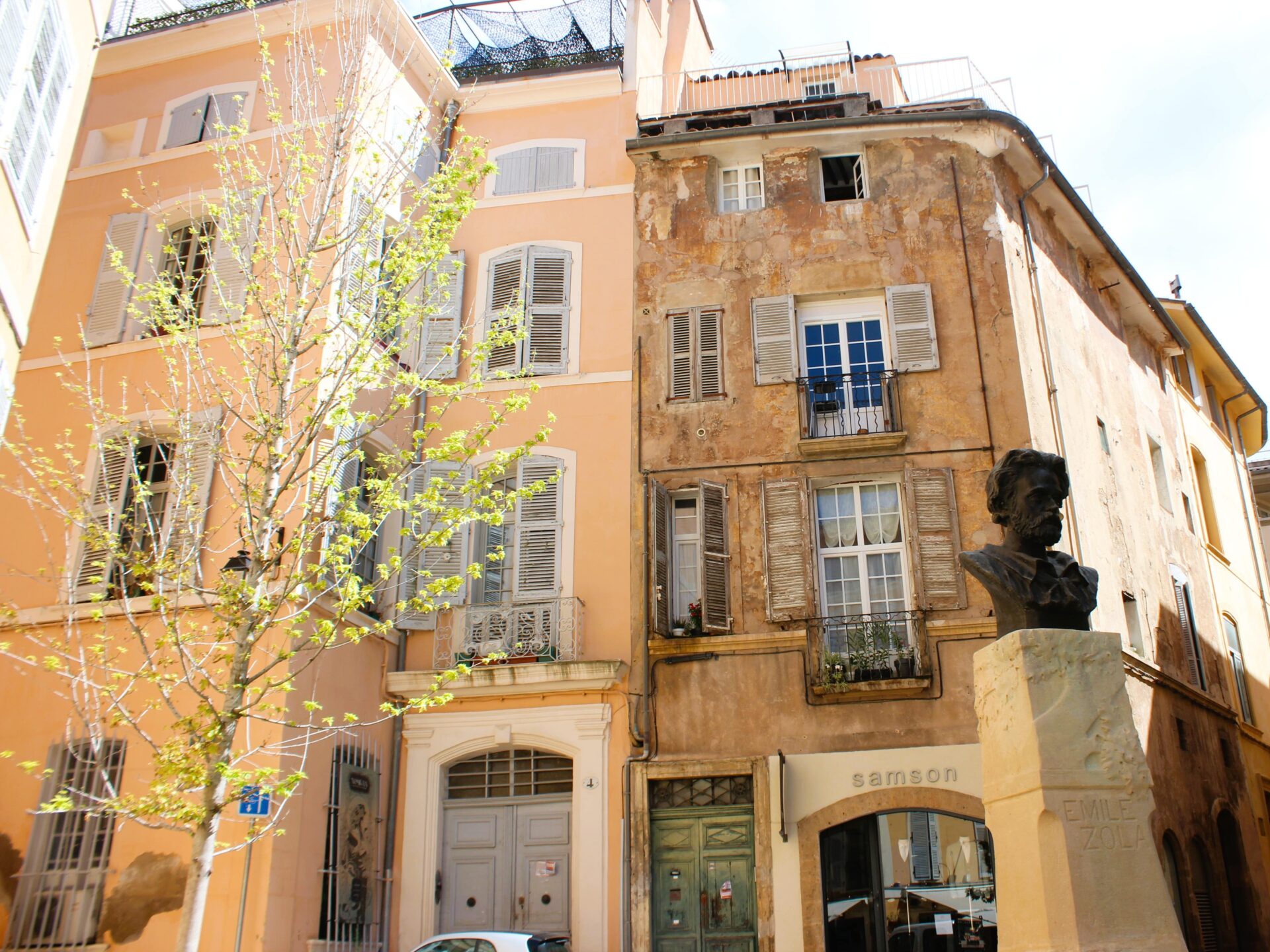 Busto de Emile Zola Aix-en-Provence