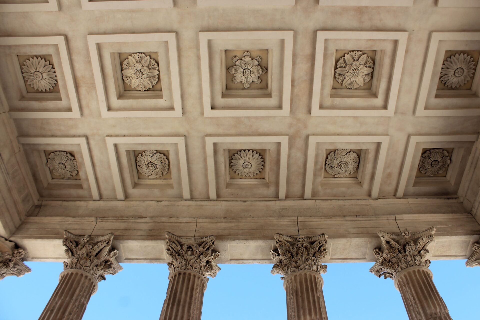 Maison Carrée