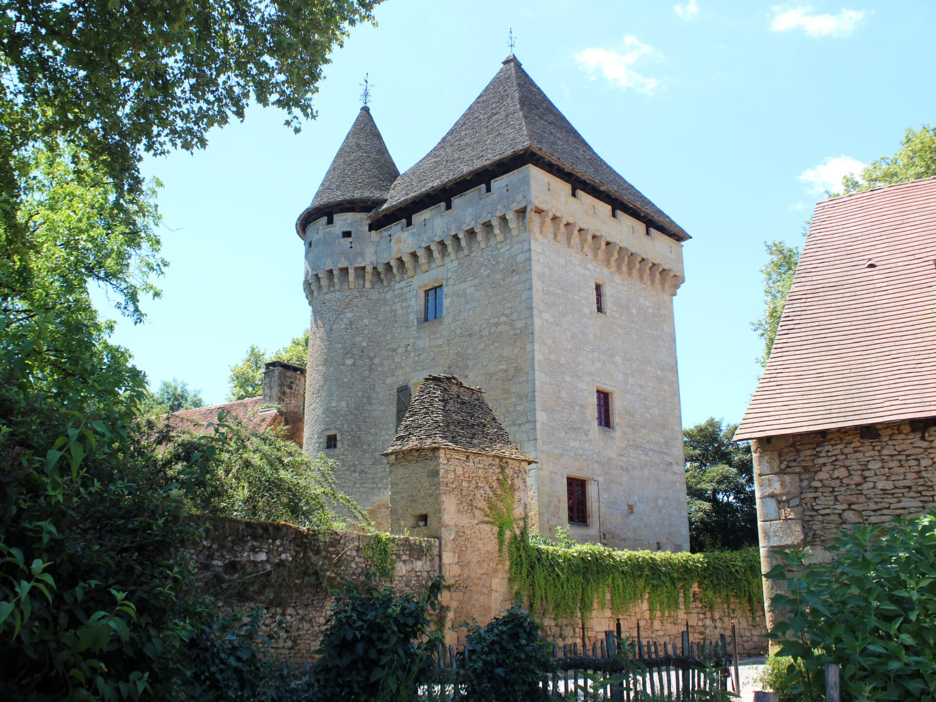 Donjon de Saint-Léon-sur-Vézère
