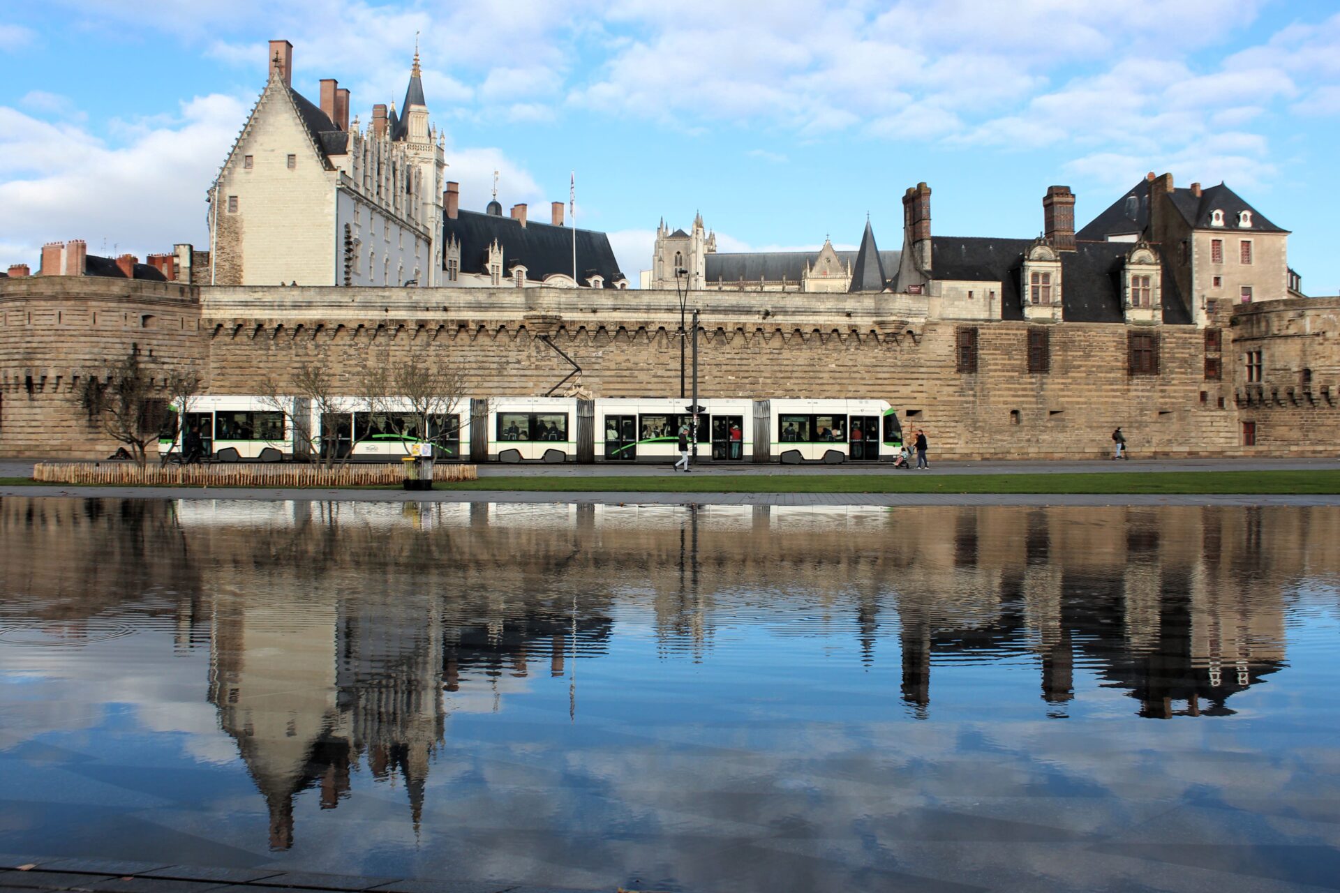 Castillo duques de Bretaña
