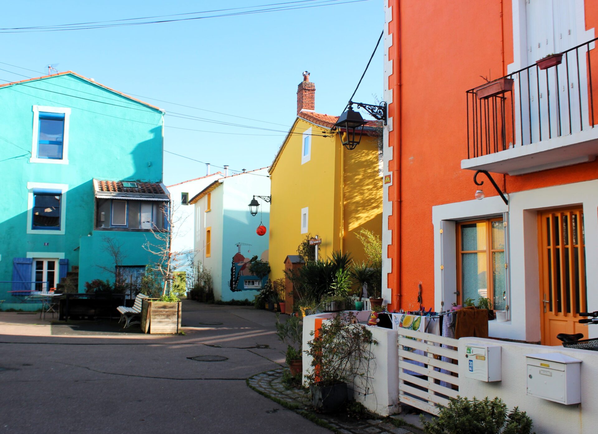 Trentemoult pueblo de colores en Nantes