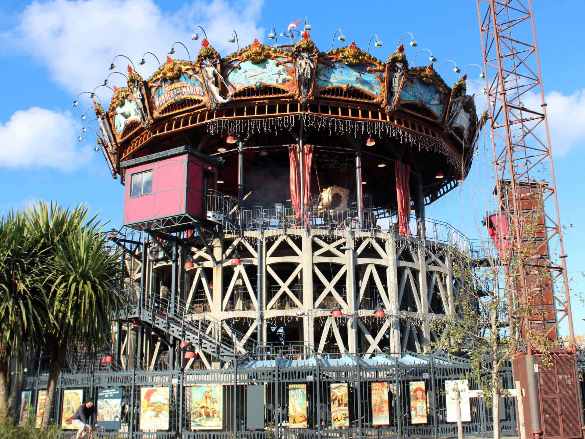 Carrousel des Mondes Marins/El Carrusel de los Mundos Marinos