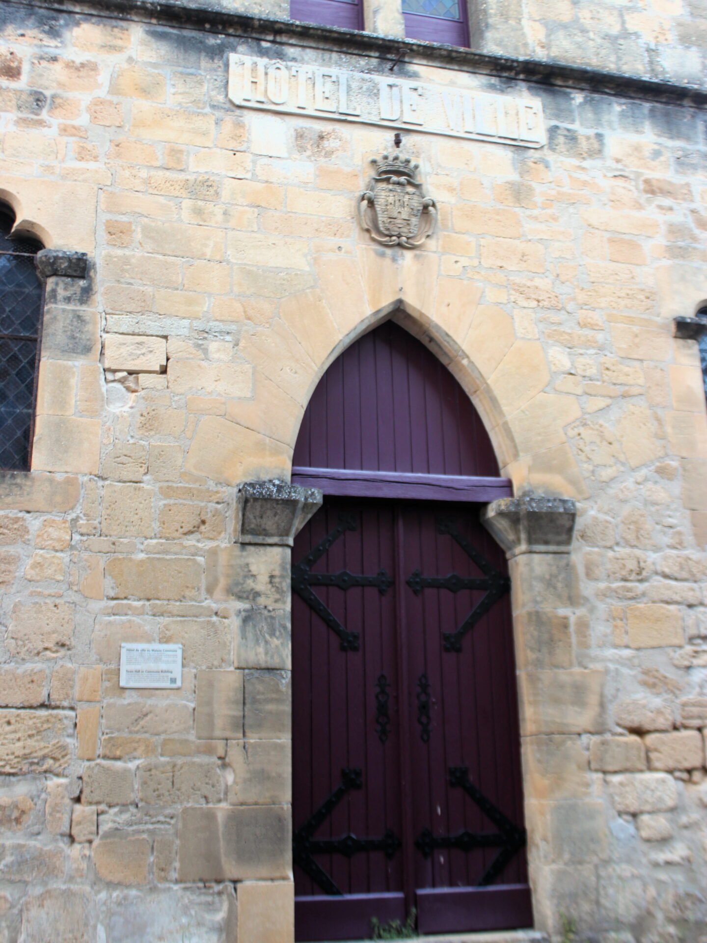 Portado gótica Hôtel de Ville Domme
