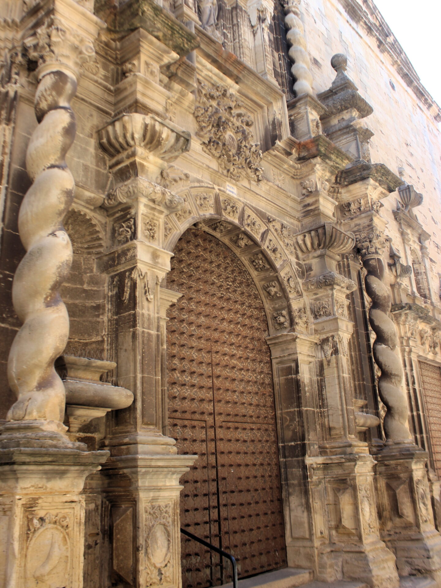 Portada barroca iglesia de Calaceite