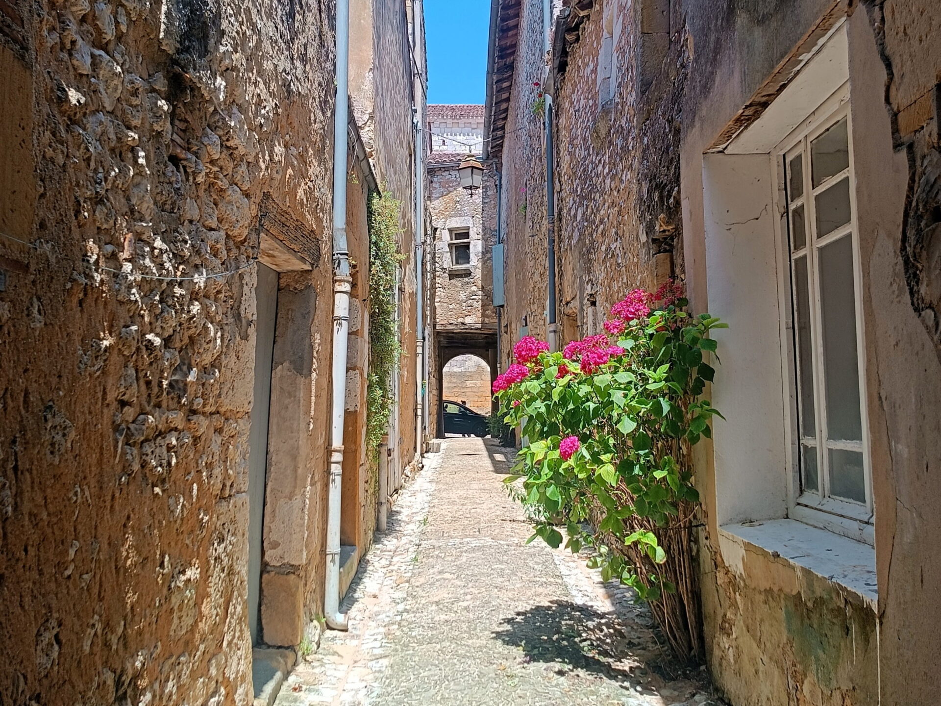 Monpazier. Dordoña Carreirours en la bastida del Périgord Pourpre. Dordoña