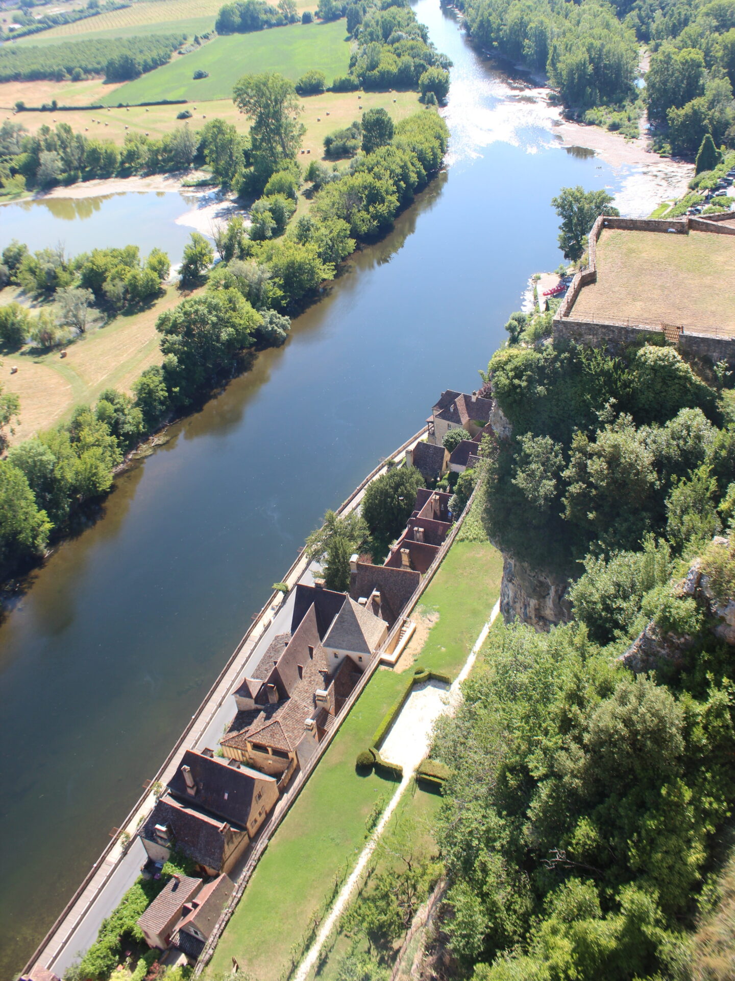 Vista de los tejados de Cazenac desde el castillo de Beynac