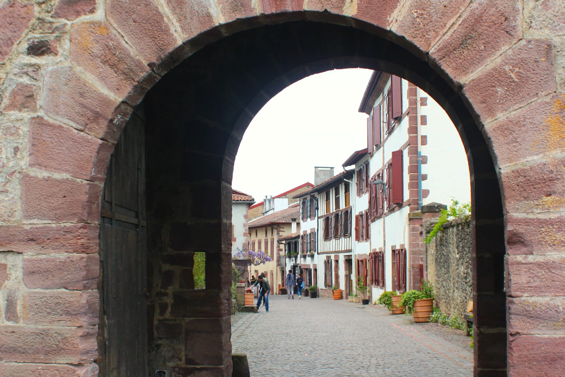 Puerta de Santiago en Saint-Jean-Pied-de-Port